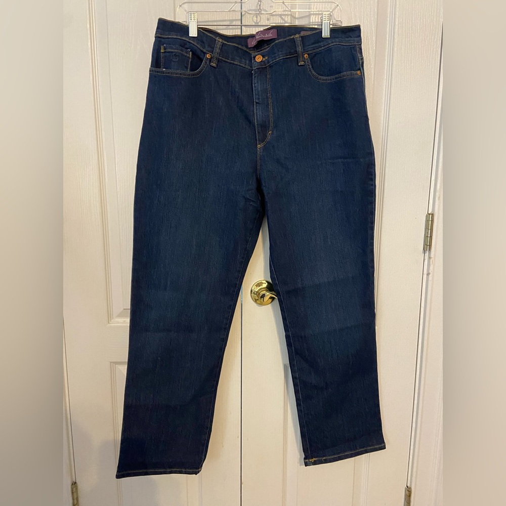 Gloria Vanderbilt Amanda Jean 18 Short Dark Rinse NWOT